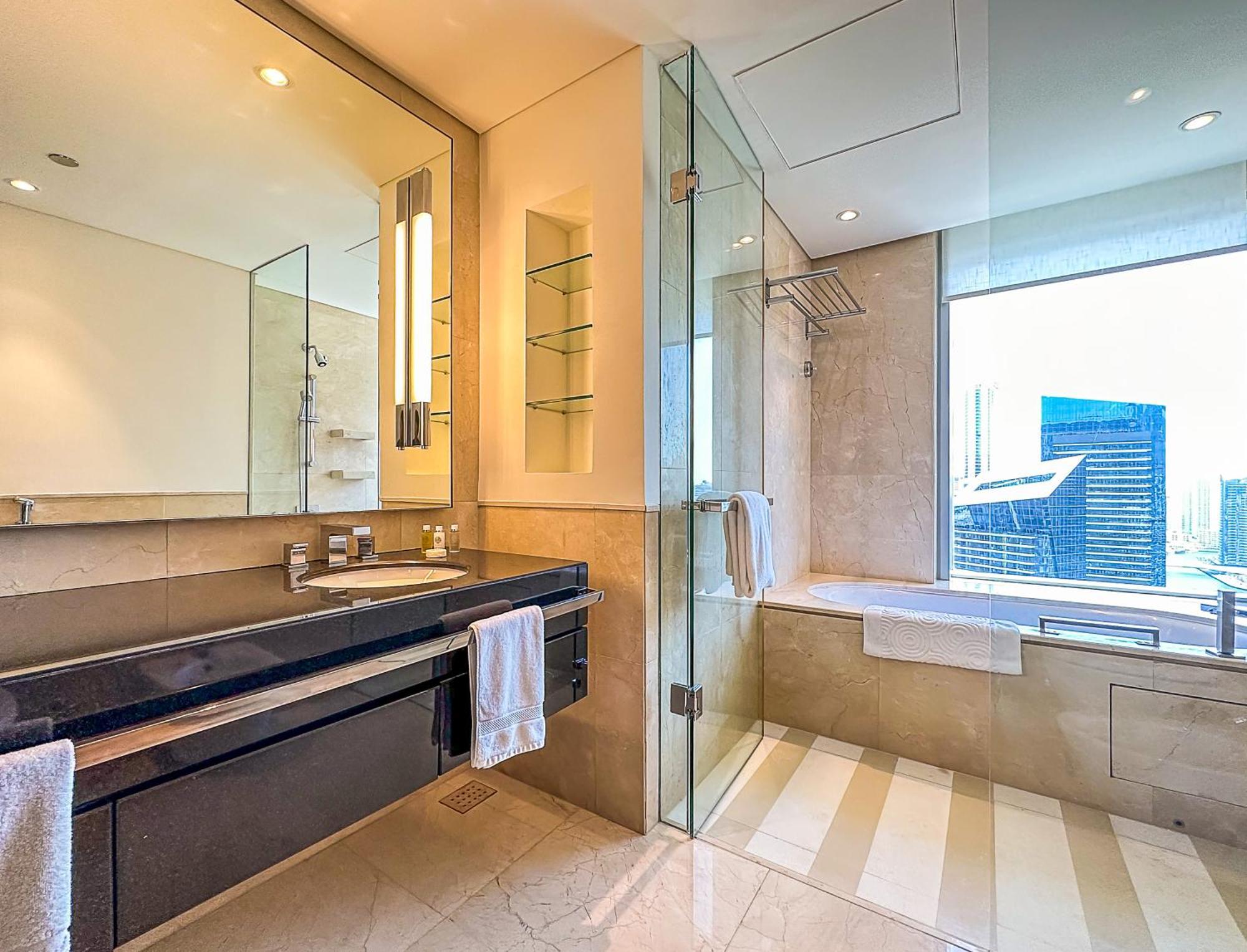 Address Dubai Marina, Gardenia Suites Full Marina View With Direct Access To Marina Mall ภายนอก รูปภาพ